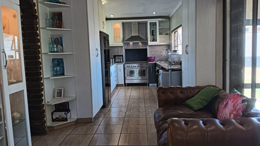 3 Bedroom Property for Sale in Beacon Bay Eastern Cape